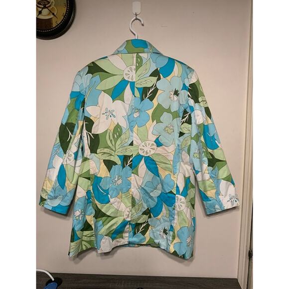 Stretch Uniform Woman John Paul Richard Button Up Top - USED - Picture 3 of 5